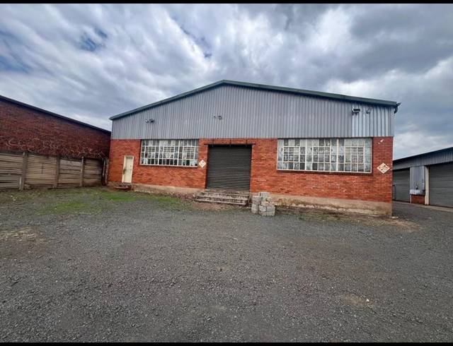 INDUSTRIAL PROPERTY TO RENT IN NORTHDALE
